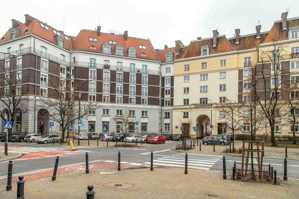 Wyzwolenia Apt , Lazienki Park & Zbawiciela Sq. 2' Варшава Екстер'єр фото
